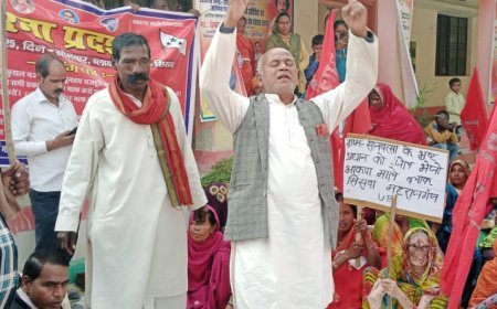 महराजगंज जिले के सिसवा ब्लॉक में भाकपा माले पार्टी के कार्यकर्ताओं ने दिया धरना