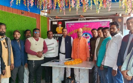 पत्रकारों की एकता और सुरक्षा को लेकर महराजगंज में महत्वपूर्ण बैठक