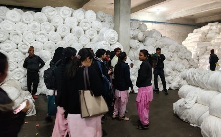 औद्योगिक भ्रमण से छात्राओं को मिला व्यवहारिक अनुभव