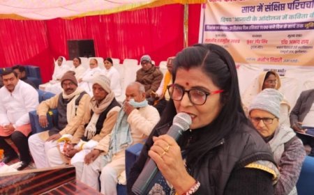 जंग ए आजादी के आंदोलन में कवियों ने खूब जज्बा पैदा किया 