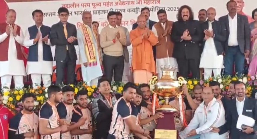 सीएम योगी ने नौजवानों का किया आह्वान- खेलोगे तो खिलोगे