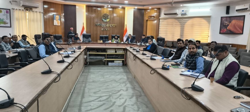 सीडीओ ने की चार महत्वपूर्ण समितियों की समीक्षा, वृक्षारोपण महाभियान-2025 में जिओटैगिंग शत-प्रतिशत पूर्ण करने के निर्देश