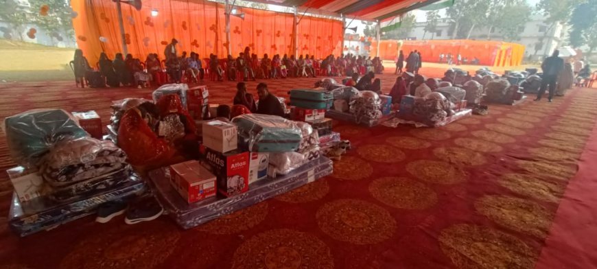 मिशन शक्ति 5.0 के तहत सामूहिक विवाह कार्यक्रम में बाल विवाह पर जागरूकता, महिलाओं की सुरक्षा व योजनाओं की दी गई जानकारी