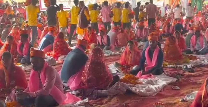 सिसवा नगर पंचायत में धुम धाम  से सम्पन्न हुवा मुख्यमंत्री सामूहिक विवाह कार्यक्रम 