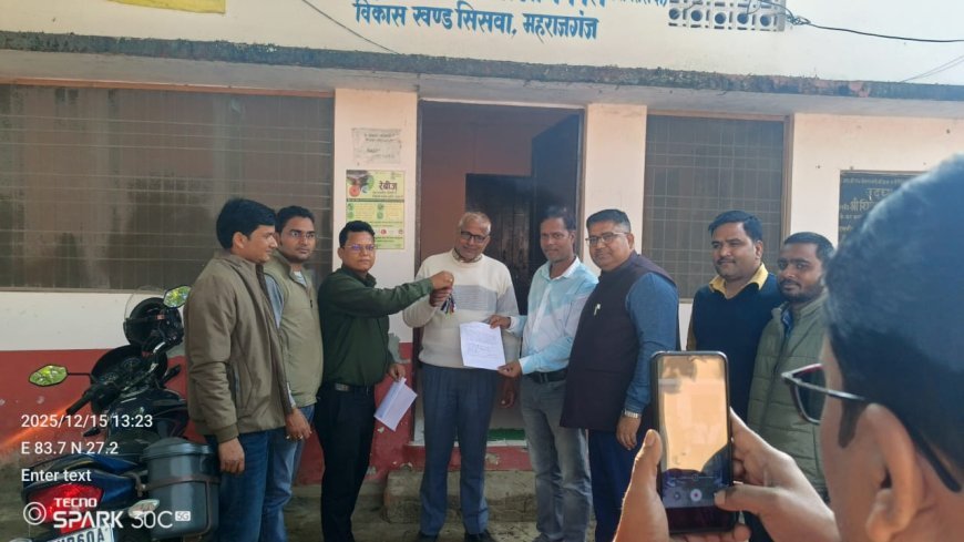 ग्राम पंचायत सचिवों का शांतिपूर्ण सत्याग्रह जारी,डी.एस.सी/डोंगल एडीओ पंचायत कार्यालय में जमा