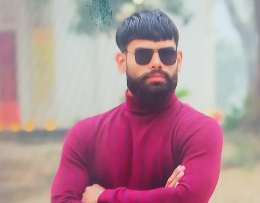 युवक का शव  सड़क पर मिला