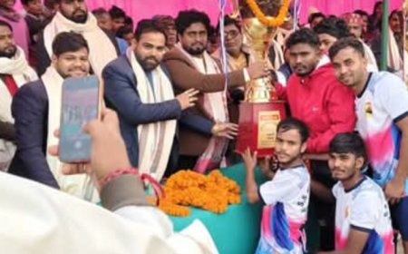 ऑल इंडिया फुटबॉल प्रतियोगिता बॉयज क्लब सिवान ने यूनाइटेड क्लब गाजीपुर को हराकर फाइनल मुकाबला जीता