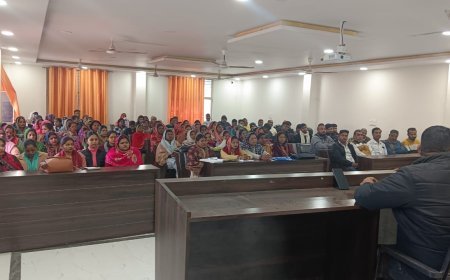 महिला समूह की बैठक  आयोजित