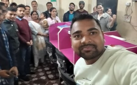 ब्रिलिएंट लाइब्रेरी में विद्यार्थियों ने मनाया बसंत पंचमी का पर्व