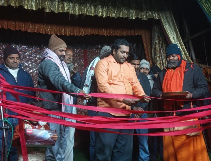 विशाल भंडारे के साथ सम्पन्न हुआ नौ दिवसीय श्री विष्णु महायज्ञ व पूजन पाठ एवं रामलीला प्रवचन