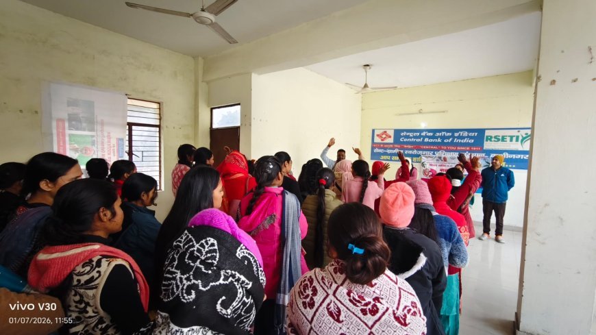 बाल विवाह मुक्त भारत अभियान के तहत छात्राओं को किया गया जागरूक