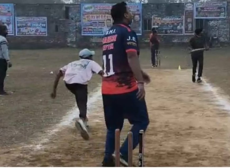 महराजगंज: महात्मा गांधी इंटर कॉलेज में क्रिकेट का रोमांच, सुपर ओवर ने बढ़ाया उत्साह