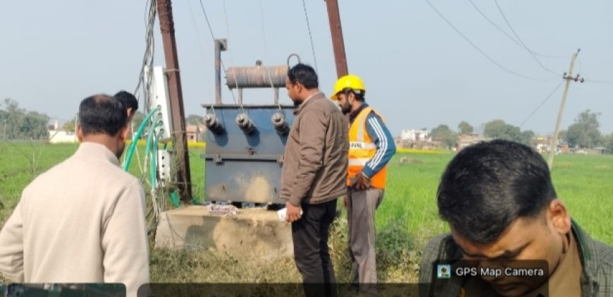 ट्रांसफार्मर से करंट लगने से अधेड़ गंभीर, मेडिकल कॉलेज रेफर