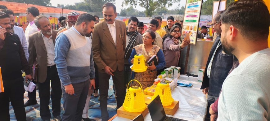 विराट किसान मेला के तृतीय दिवस पर किसान दिवस का आयोजन, जिलाधिकारी ने किया औपचारिक उद्घाटन