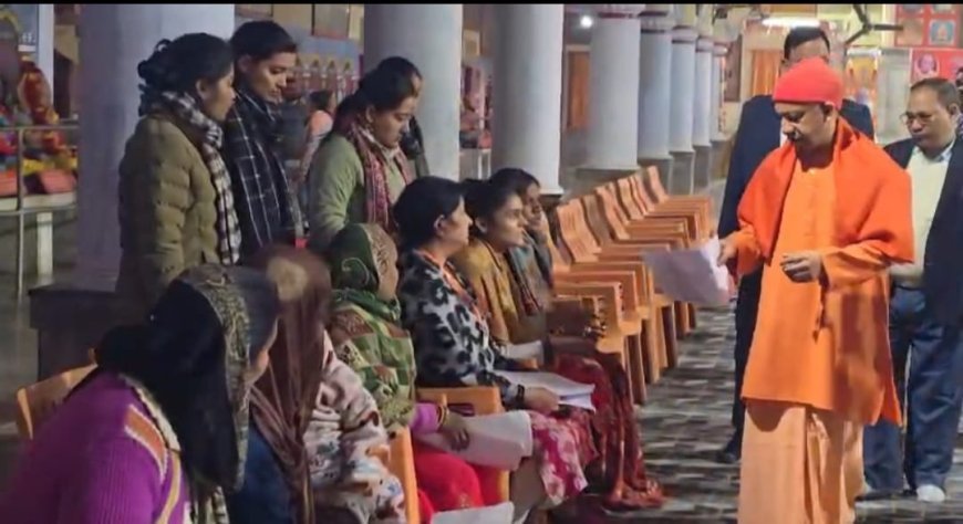 कब्जामुक्त कराएं जमीन, बख्शे न जाएं भू माफिया : मुख्यमंत्री