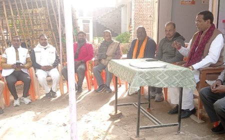 एसआईआर कार्य में कार्यकर्ताओं सक्रिय करने का मंत्र दे गए विधायक