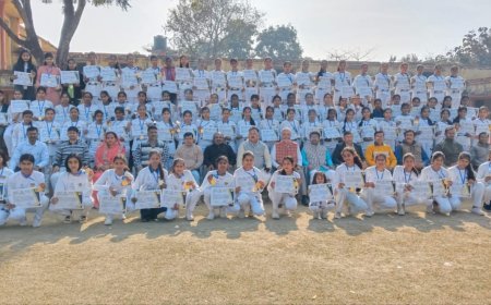 आयोजन समिति ने धावक धाविकाओं को मेडल देकर किया सम्मानित