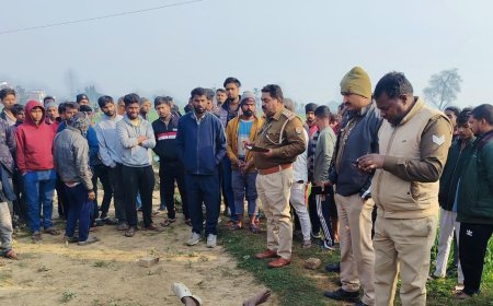 युवक की बेरहमी से हत्या, खेत में मिला शव