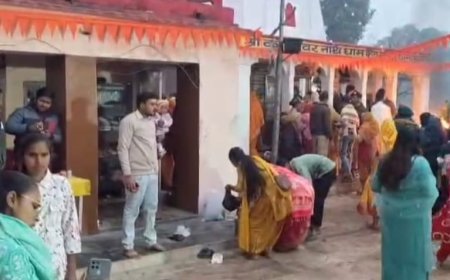 प्राचीन शिव मंदिर रामपुर बलडीहा मे उमड़ा भगतो का सैलाब