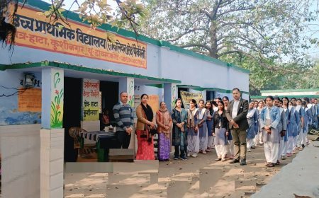 सड़क सुरक्षा जागरूकता के साथ निकली रैली, एनएसएस शिविर के पांचवें दिन दिया  गया यातायात नियमों का संदेश