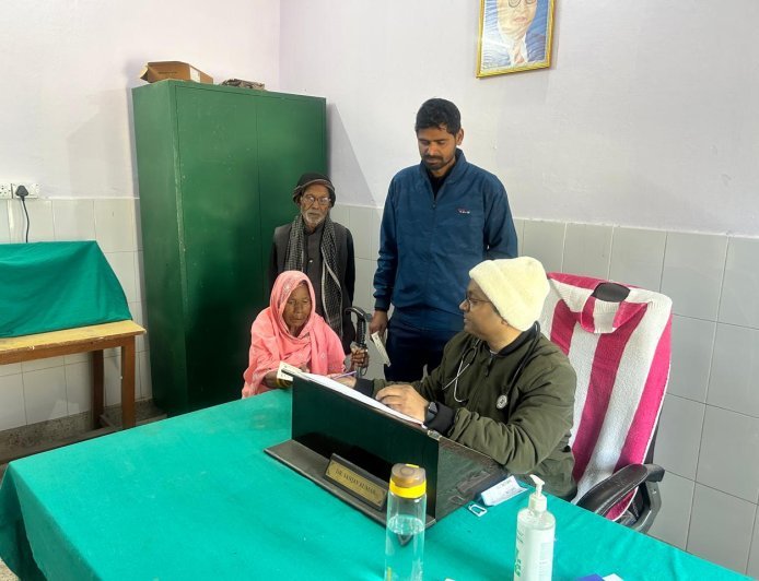 आरोग्य मेले में पहुंचे 28 मरीजों का हुआ उपचार ,दी गयी दवा