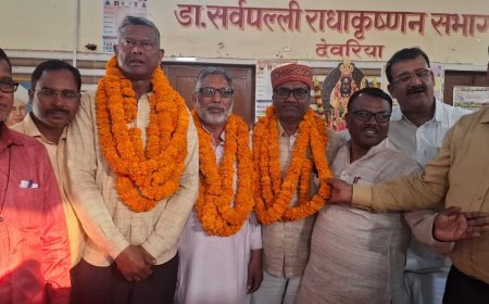 प्रांतीय पदों पर नियुक्ति के बाद देवरिया आगमन पर शिक्षकों का भव्य स्वागत