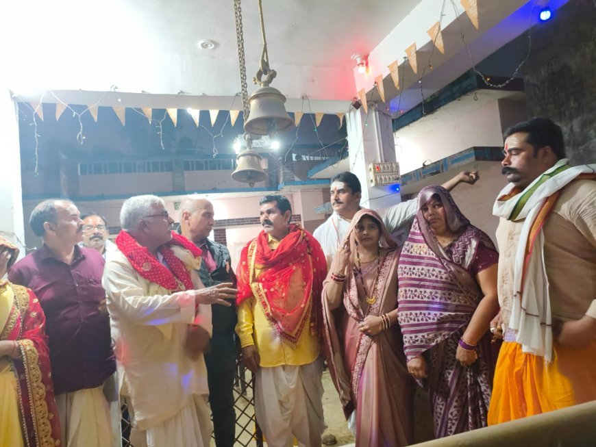 स्वर्गीय माता दयाल त्रिपाठी की पुण्यतिथि पर श्रद्धांजलि, शिव मंदिर में हुआ धार्मिक आयोजन