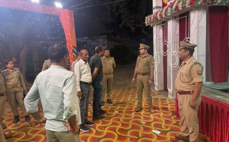 नवरात्रि की छठी रात सड़कों पर उतरी खाकी, बाइक पेट्रोलिंग से दिखी पुलिस की हनक