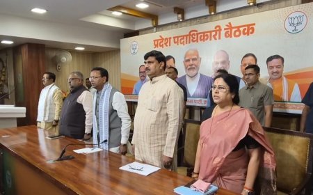 अमित शाह के लखनऊ दौरे से पहले भाजपा मुख्यालय में मंथन, मिशन-2027 की तैयारियों पर रहेगा जोर
