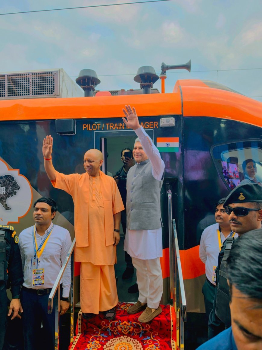 वाराणसी को मिली रेल कनेक्टिविटी की नई सौगात, तीन ट्रेनों को मुख्यमंत्री योगी ने दिखाई हरी झंडी